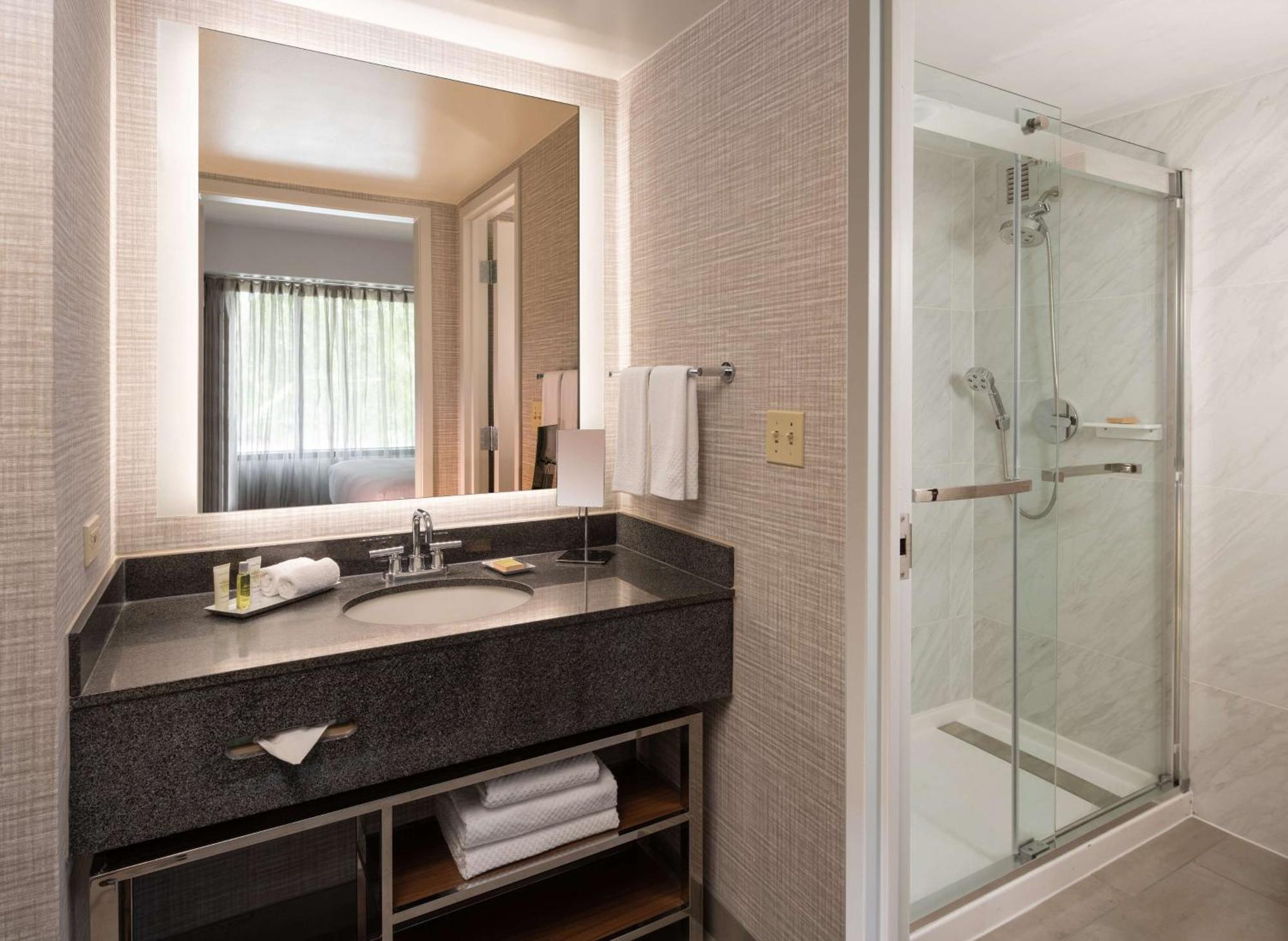 Hotel Hilton Fairfax, Va Extérieur photo
